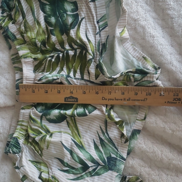 Lounge Set, Size Small - Picture 10 of 14